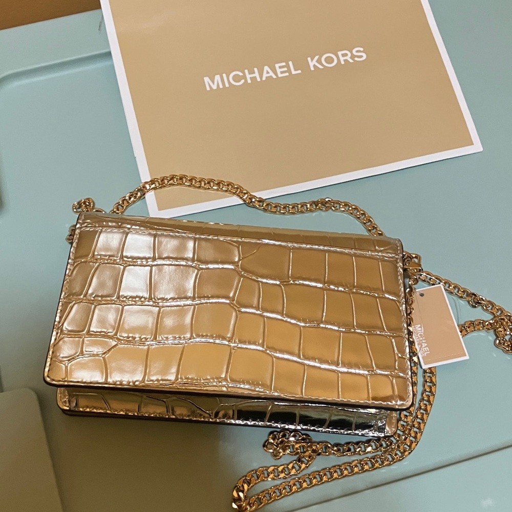 Michael Kors Jet Set Pale Gold Croc-Embossed leather Crossbody Bag - Picture 3 of 9